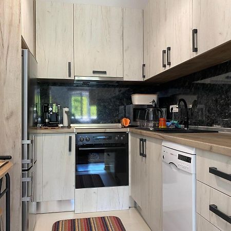 New Apartment In The City Високо Экстерьер фото