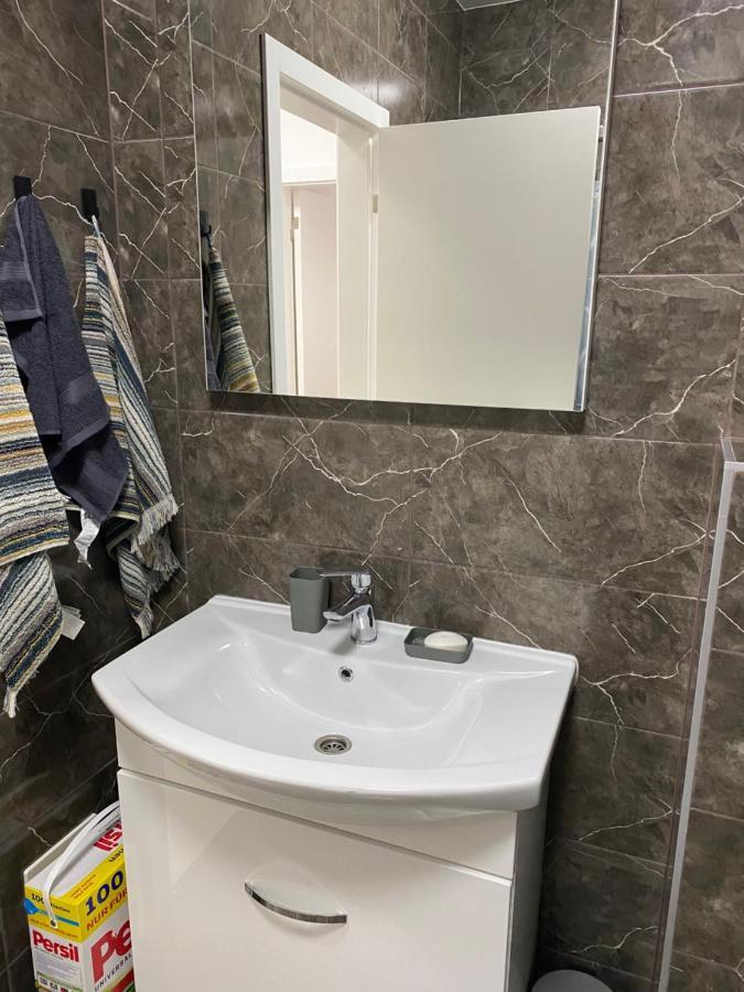 New Apartment In The City Високо Экстерьер фото