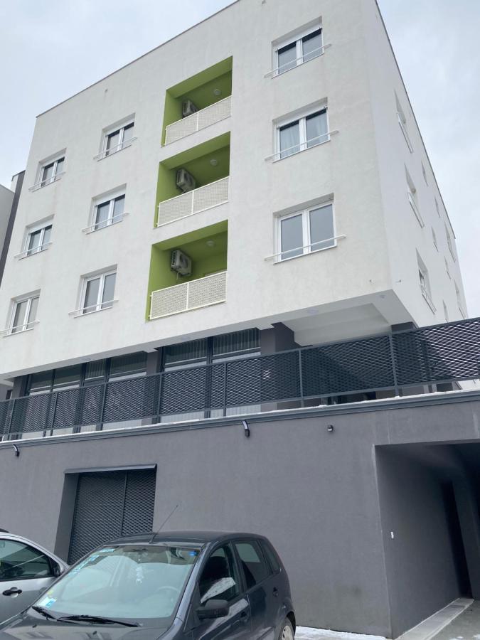 New Apartment In The City Високо Экстерьер фото