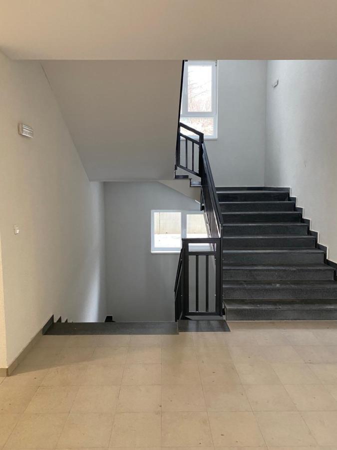 New Apartment In The City Високо Экстерьер фото